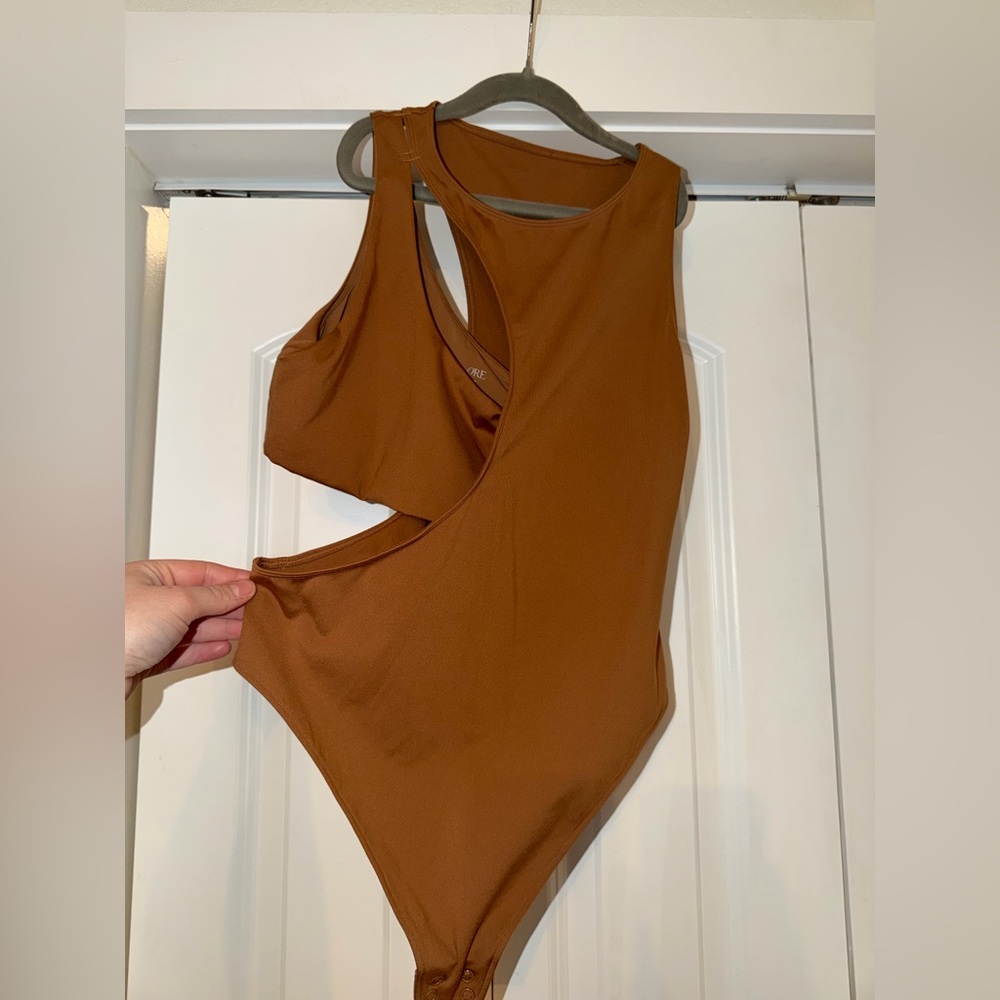 Elegant Tan Sleeveless Bodysuit